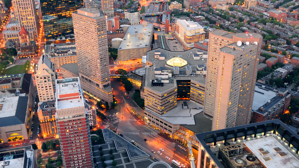 Massachusetts real estate market served by Simple Title